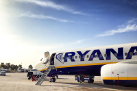 Ryanair przywraca trasy z Modlina - co oznacza ta zmiana?